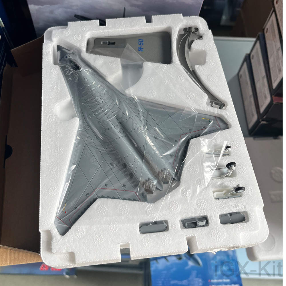 Model Kit China - 1:144 Scale China J50 Fighter Jet