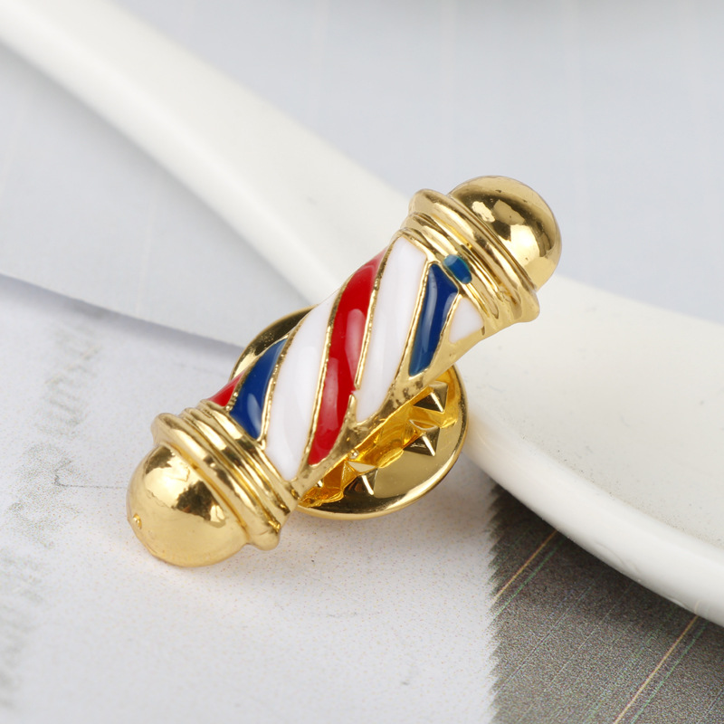 Classic Badge Brooch Pin Barbe – обзор и цена Model Kit Clipper
