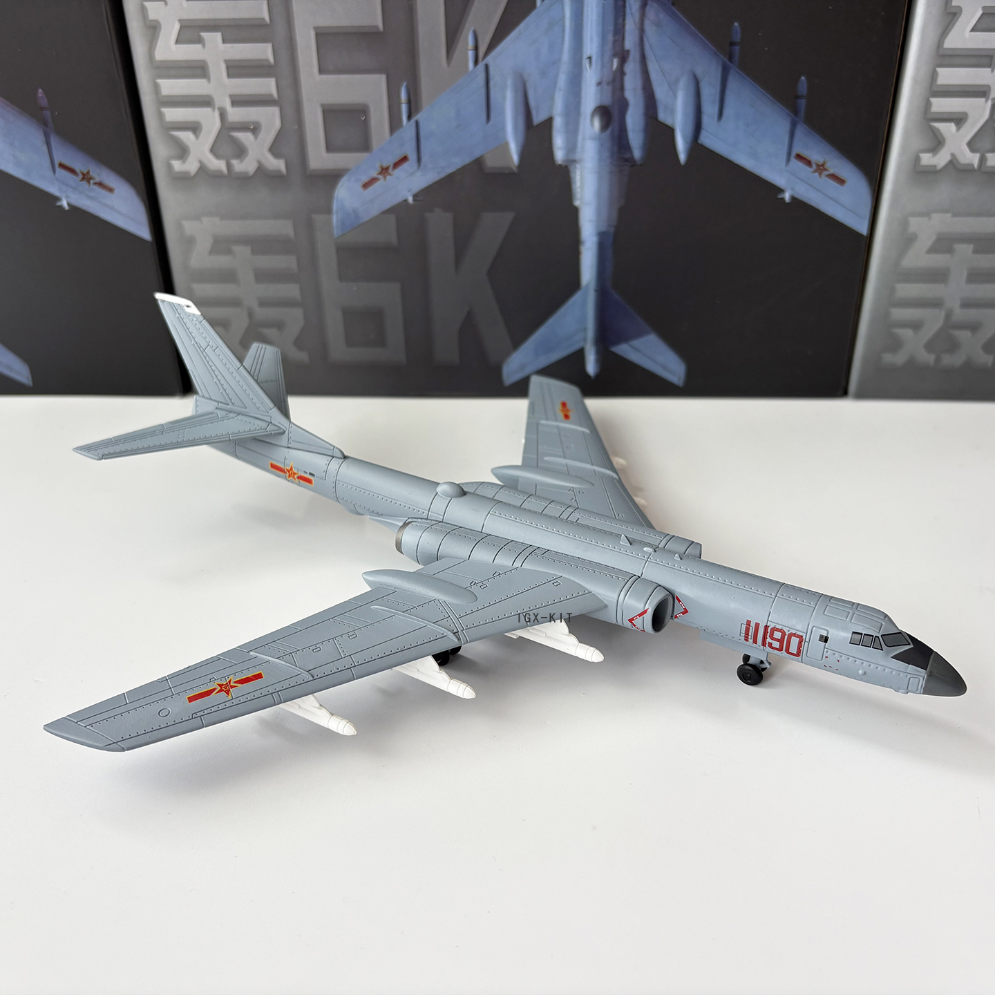 1/144 Scale China Air Force H- – обзор и цена Model Kit China
